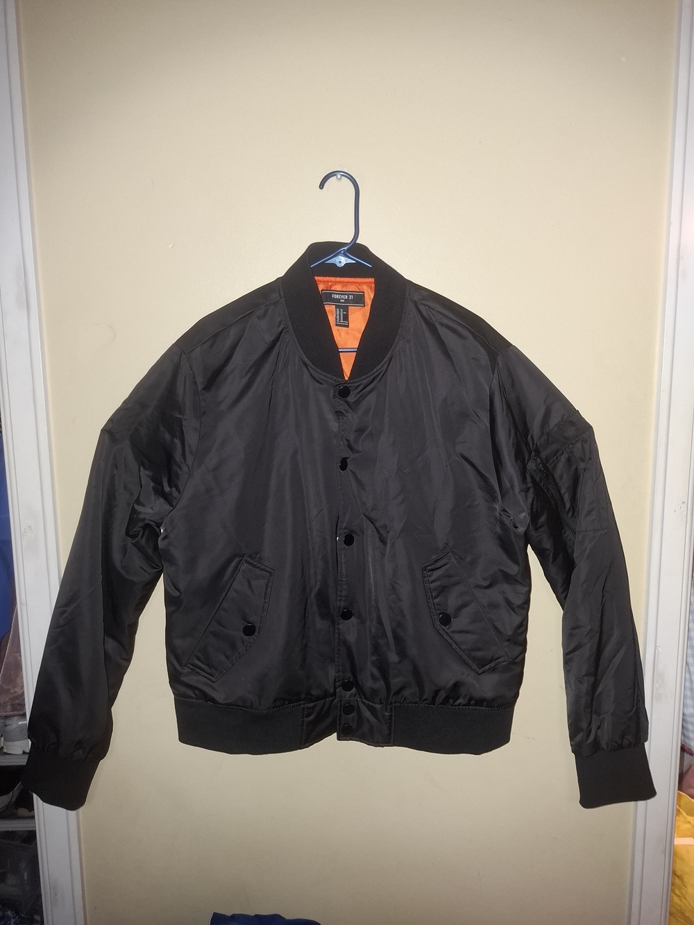 Forever 21 Men's Black MA-Bomber Jacket- Szie XL (Orange Lining)